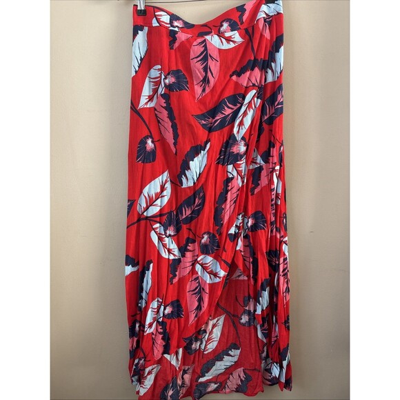 Express Women’s Red Leaf Print Wrap Skirt Size Medium NWT Flowing Midi Skirt - Picture 1 of 7